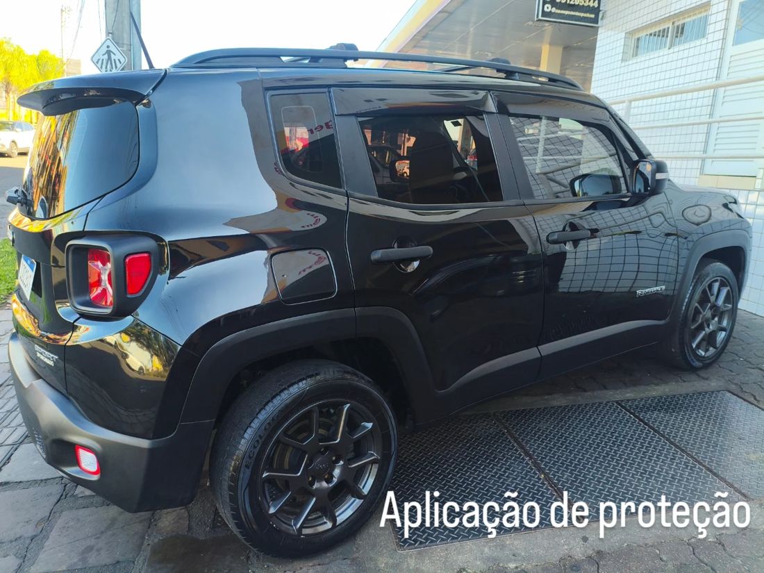 Jeep preto com proteção aplicada
